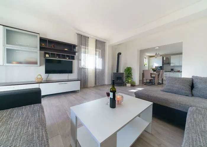 Vila House Roko